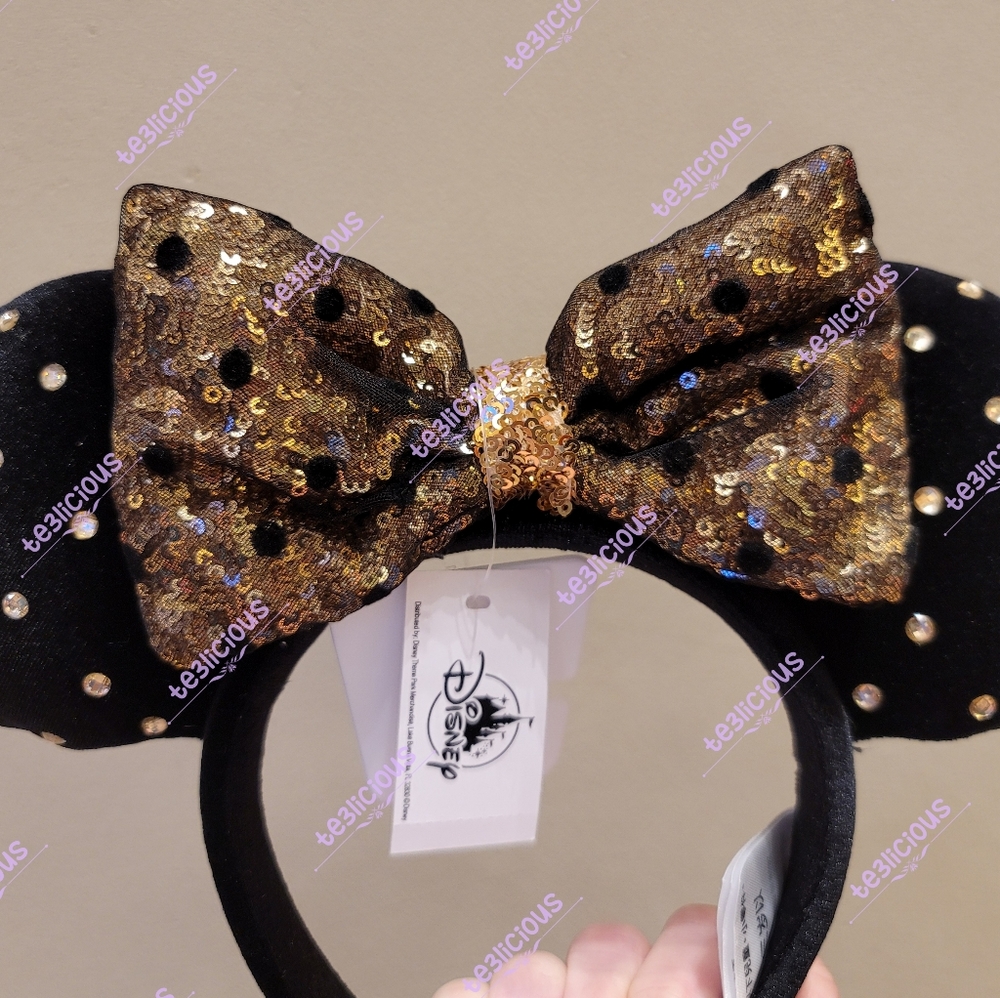 DISNEY PARKS CRYSTAL POLKA DOT GOLD EARS - Picture 2 of 5